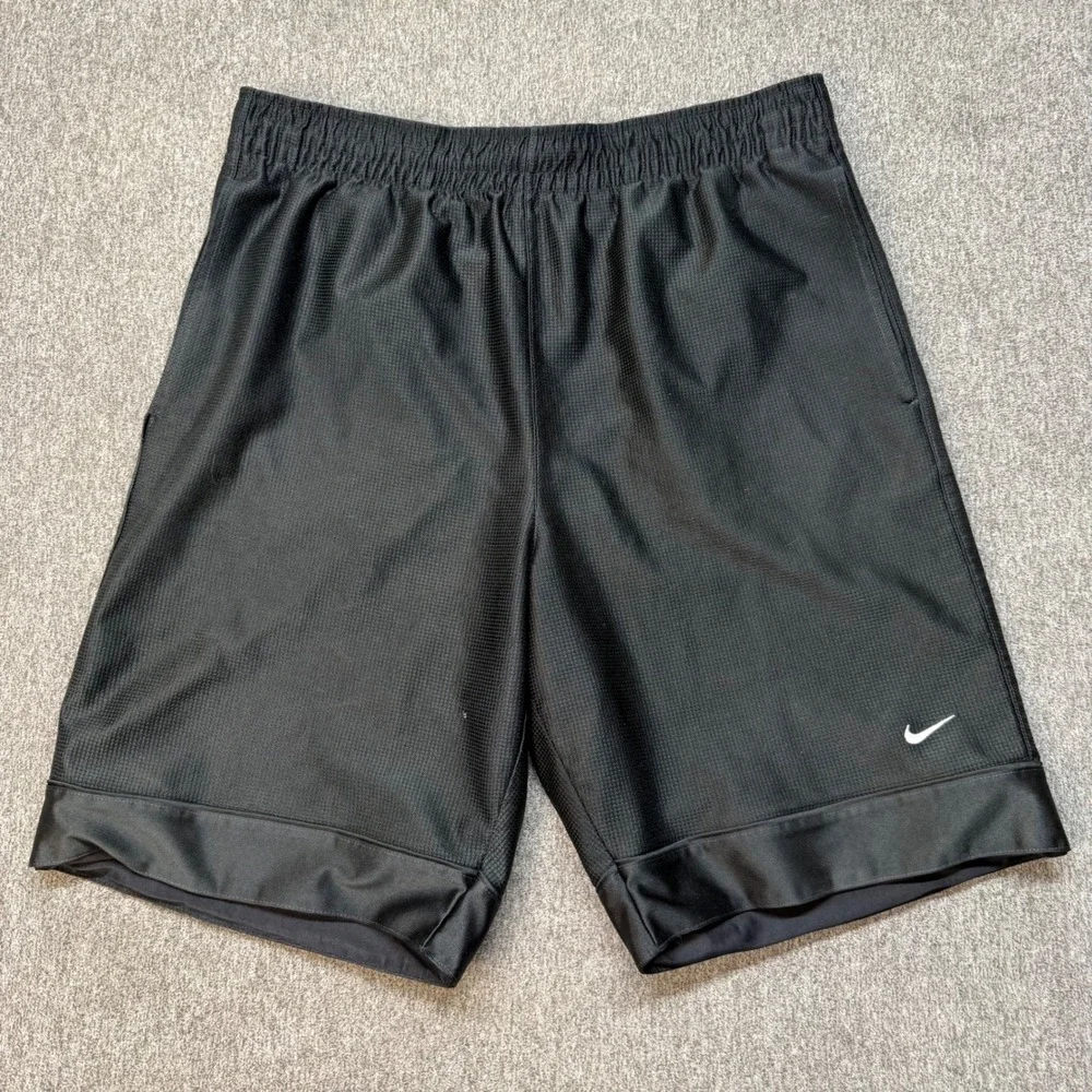 Nike Mens Basketball Shorts Black Mesh Athletic Gym Swoosh Logo Medium